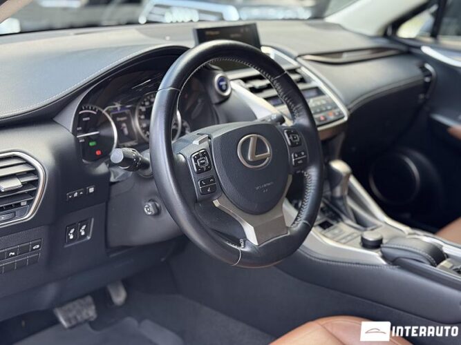 Lexus NX 300H 43 interauto-car