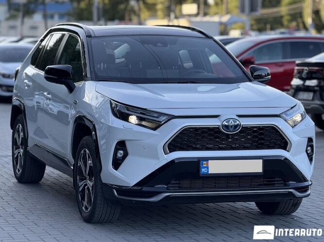 Toyota Rav-4 Plug-In Hybrid 34 interauto-car