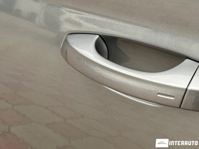 Skoda Superb 37 interauto-car