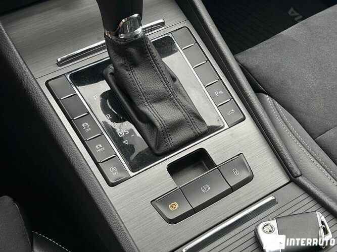 Skoda Superb 49 interauto-car