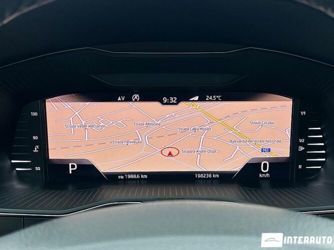 Skoda Superb 45 interauto-car