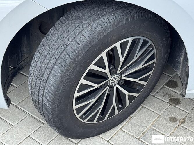 Volkswagen Jetta 50 interauto-car