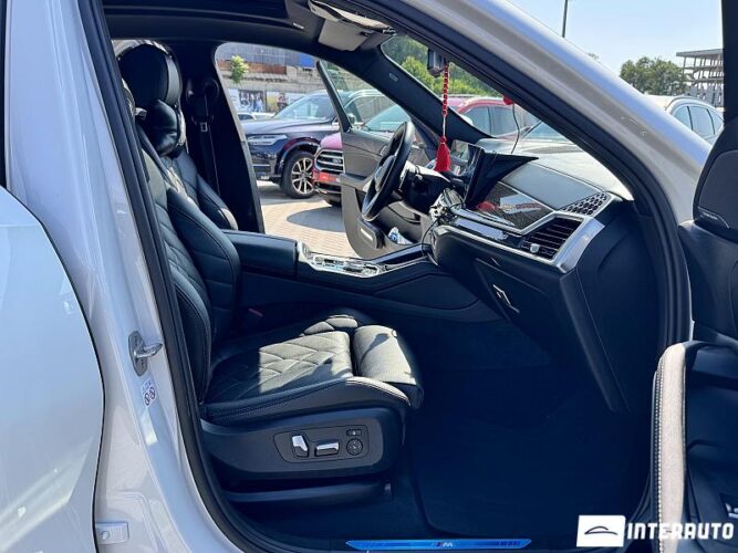 BMW X6 3.0D 63 interauto-car