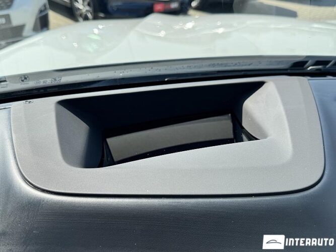 BMW X6 3.0D 51 interauto-car