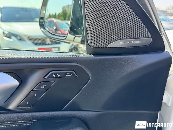 BMW X6 3.0D 67 interauto-car