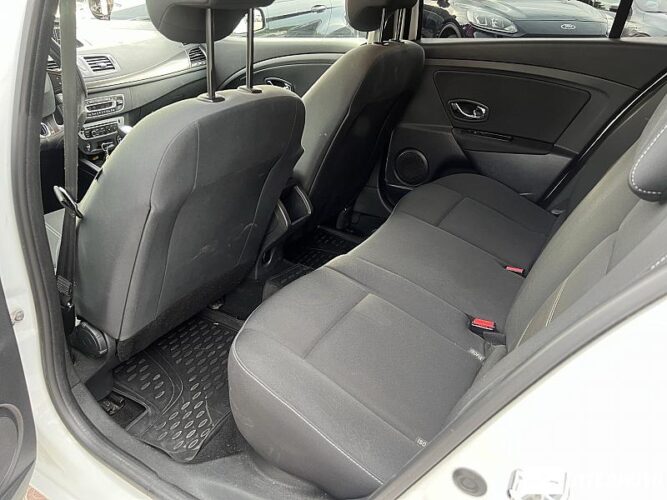 Renault Megane 43 interauto-car