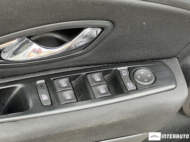 Renault Megane 34 interauto-car