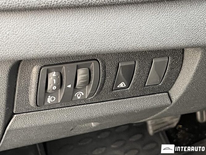 Renault Megane 36 interauto-car