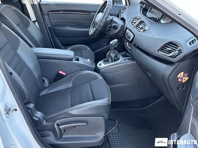 Renault Grand Scenic 48 interauto-car