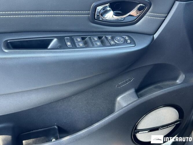 Renault Grand Scenic 38 interauto-car