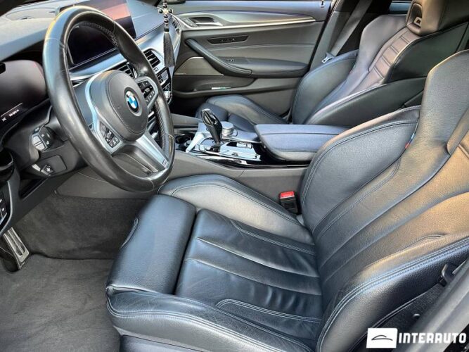BMW 530e 36 interauto-car