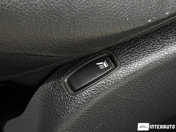 Dacia Duster 48 interauto-car