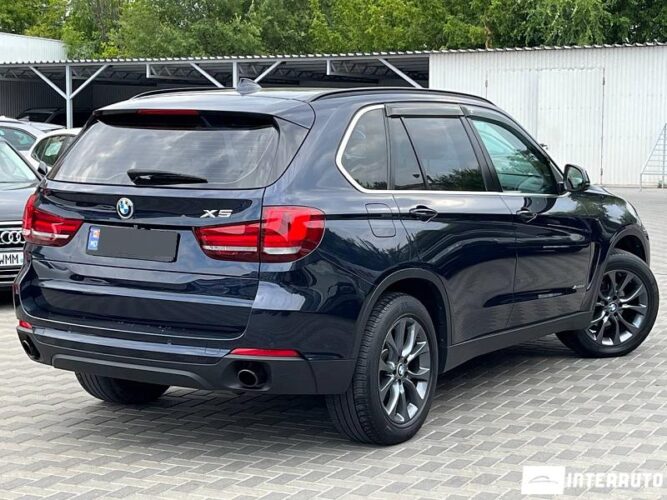 BMW X5 2.5D 35 interauto-car