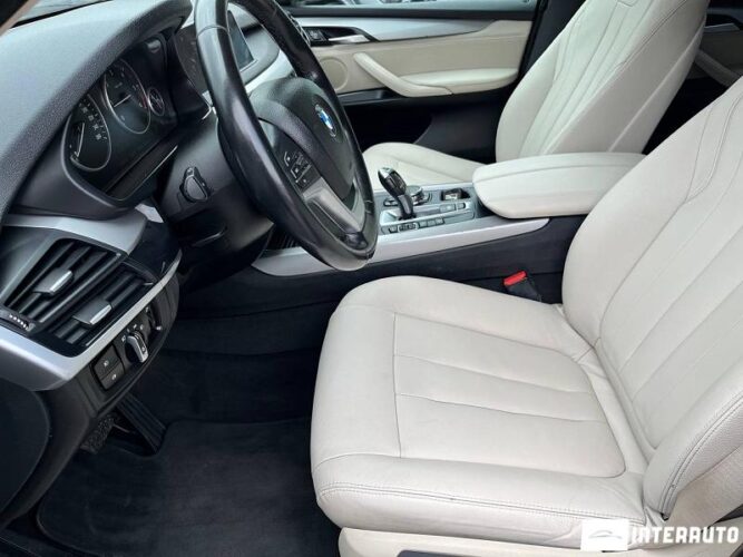 BMW X5 2.5D 37 interauto-car