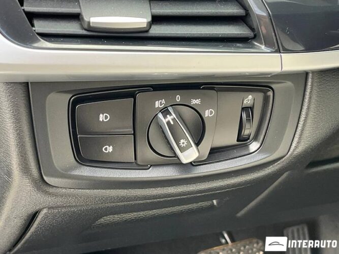 BMW X5 2.5D 48 interauto-car