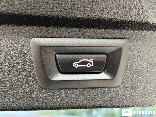 BMW X5 2.5D 52 interauto-car