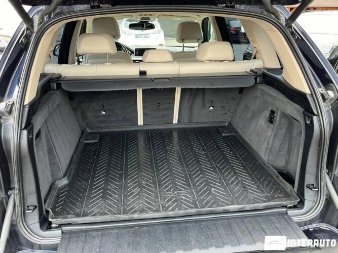 BMW X5 2.5D 51 interauto-car