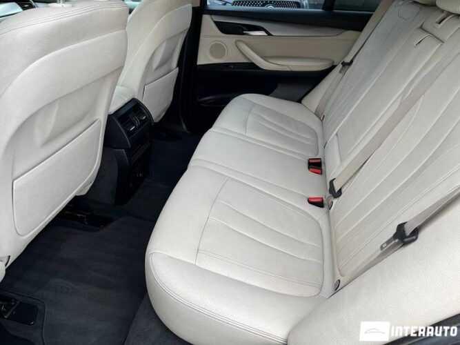 BMW X5 2.5D 49 interauto-car