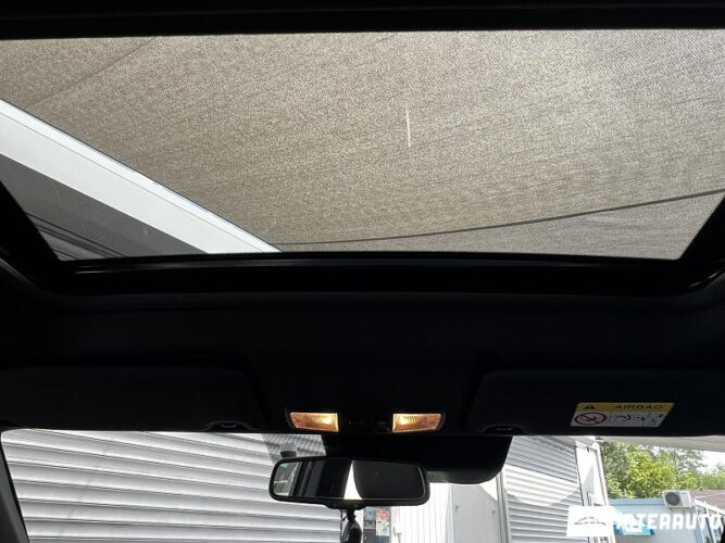 Mitsubishi Outlander 52 interauto-car