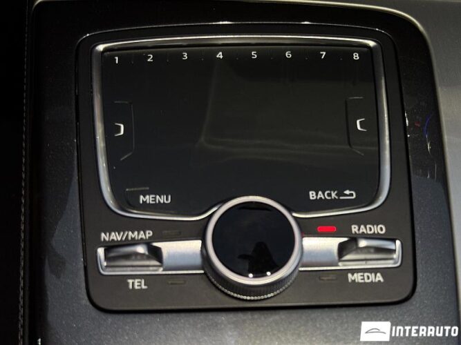 Audi Q7 47 interauto-car