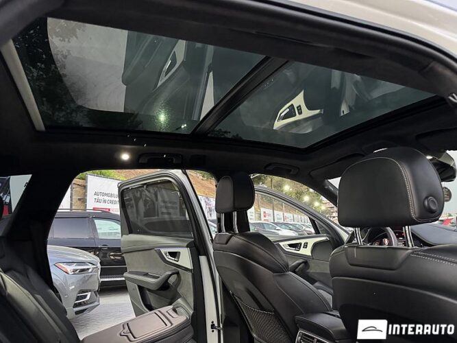 Audi Q7 50 interauto-car