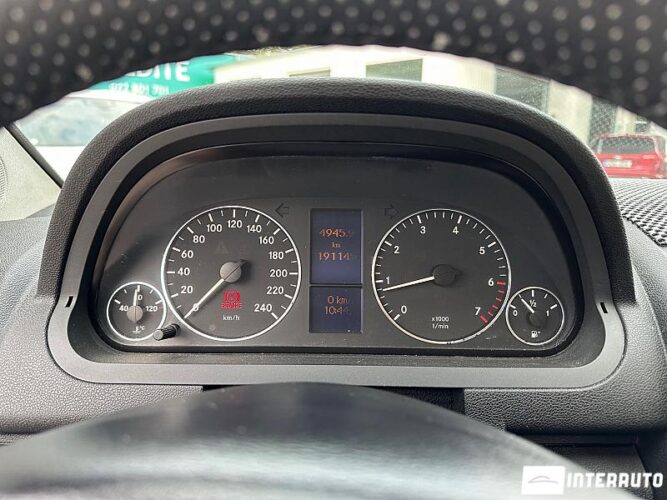 Mercedes A 150 33 interauto-car