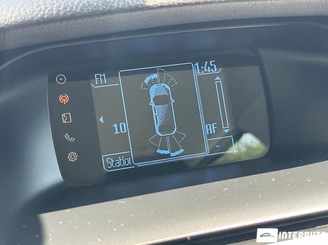 Ford Focus 40 interauto-car