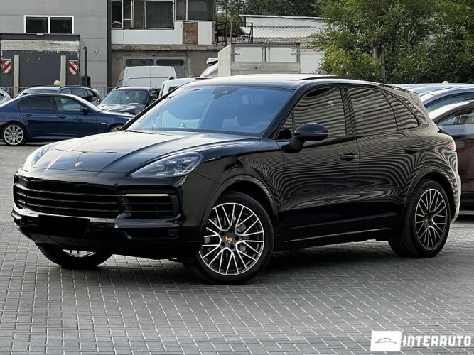 Porsche Cayenne 33 interauto-car