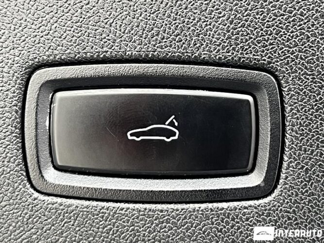 Porsche Cayenne 48 interauto-car