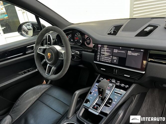 Porsche Cayenne 36 interauto-car