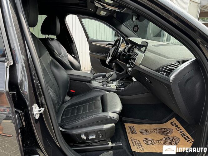 BMW X4 3.0i 39 interauto-car