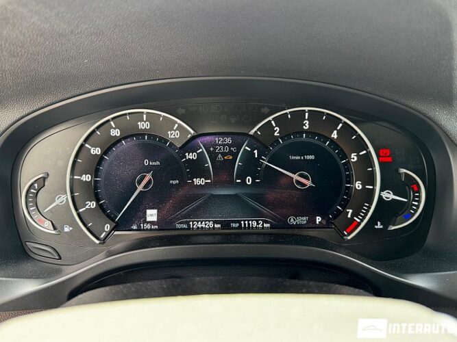 BMW X4 3.0i 43 interauto-car