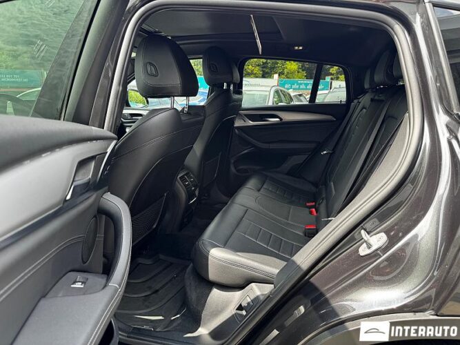 BMW X4 3.0i 54 interauto-car