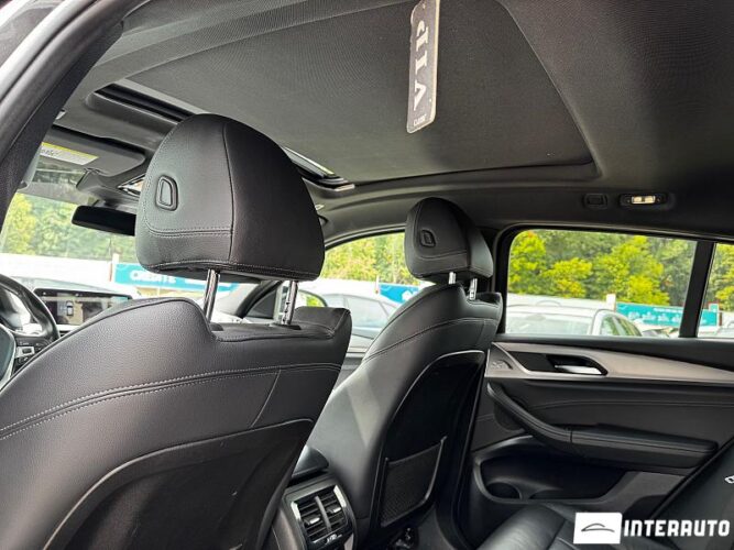 BMW X4 3.0i 52 interauto-car