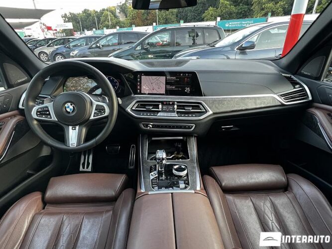 BMW X5 4.0i 42 interauto-car