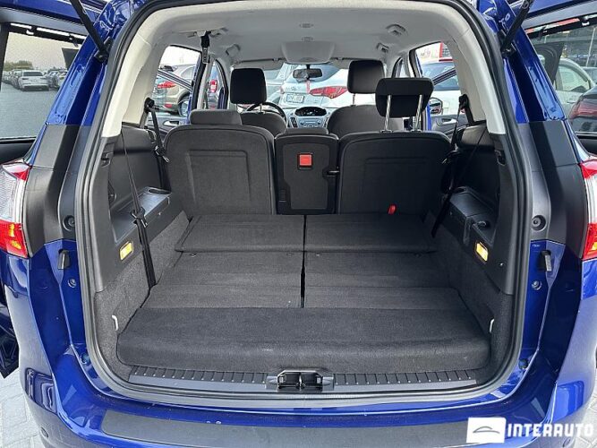 Ford Grand C-MAX 41 interauto-car