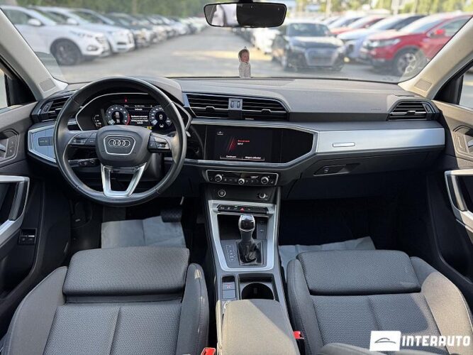 Audi Q3 47 interauto-car