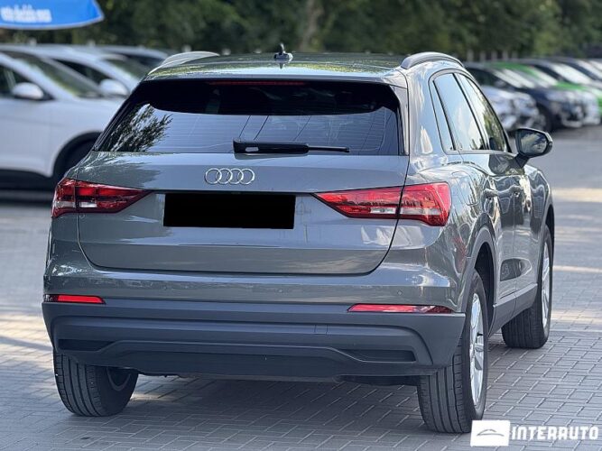 Audi Q3 34 interauto-car