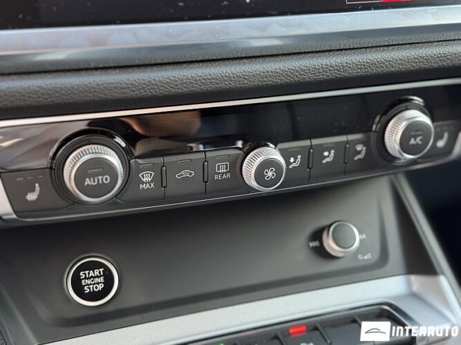 Audi Q3 44 interauto-car