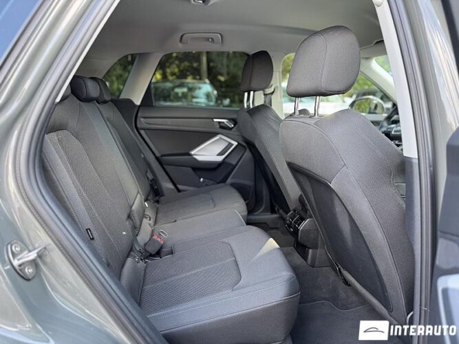 Audi Q3 50 interauto-car