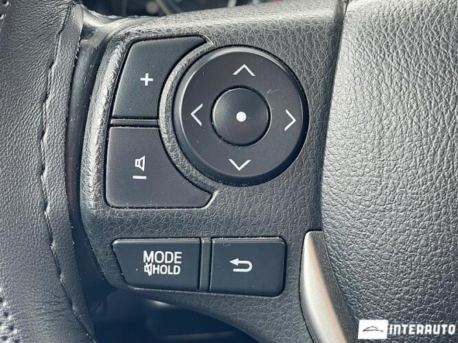 Toyota Auris 36 interauto-car