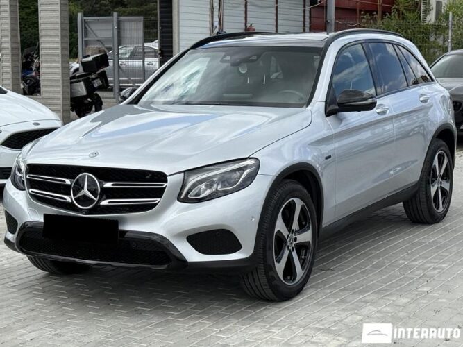 Mercedes GLC 350e 23 interauto-car