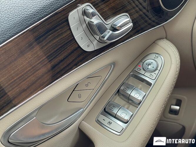 Mercedes C 300 45 interauto-car