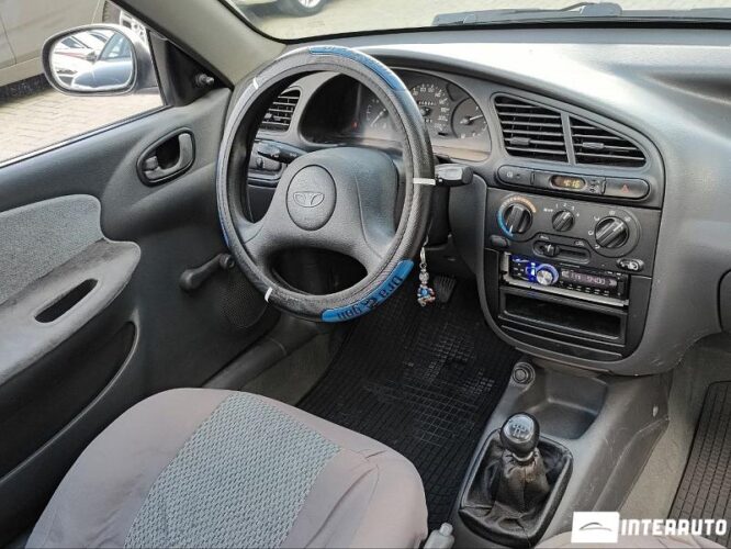 Daewoo Lanos 33 interauto-car