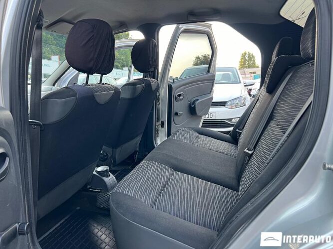 Dacia Logan 32 interauto-car