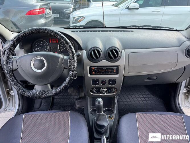 Dacia Logan 34 interauto-car
