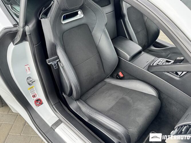 Jaguar F-Type 46 interauto-car