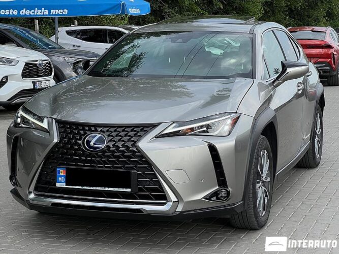 Lexus UX 300e 37 interauto-car