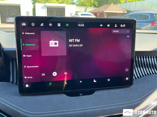 Skoda Superb 40 interauto-car