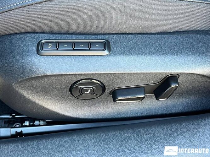 Skoda Superb 47 interauto-car